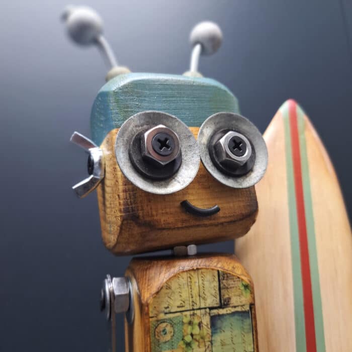Sammy Surfer Robot Medium - Image 6