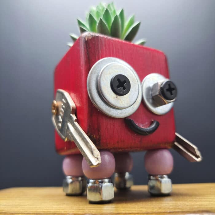 Dinky Munchkin Desk Buddy Bot Small